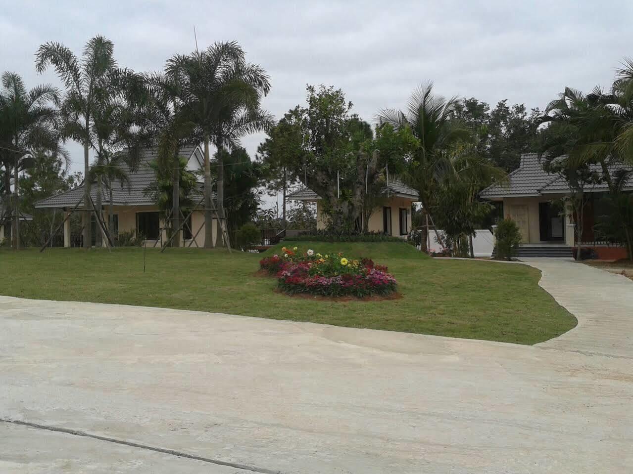 Phutien Resort Chiang Rai Exterior foto